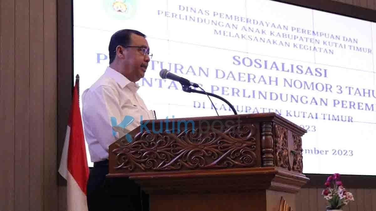 Poniso Buka Sosialisasi Perda Perlindungan Perempuan Poniso Buka Sosialisasi Perda Perlindungan Perempuan