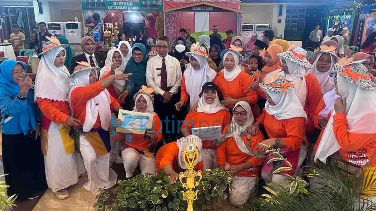 Gang Musholla Dalam Juara 1 Kampung Beragam Tingkat Kecamatan Gang Musholla Dalam Juara 1 Kampung Beragam Tingkat Kecamatan
