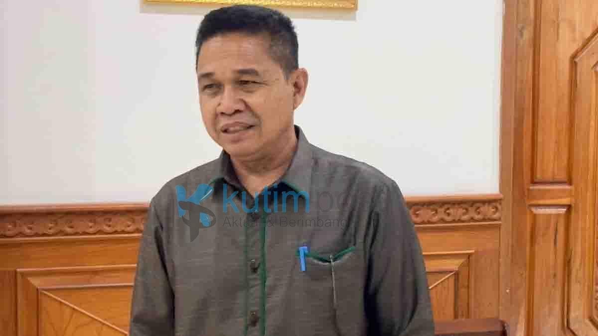 Ketua DPRD Kutim Angkat Suara Terkait Kerusakan Jalan Penghubung Sangatta-Bengalon Ketua DPRD Kutim Angkat Suara Terkait Kerusakan Jalan Penghubung Sangatta-Bengalon