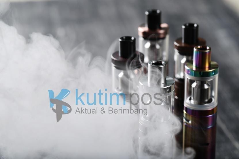 siapa-bilang-vape-tak-berbahaya-seperti-rokok-konvensional-ini-kata-dokter_a70c791.jpg