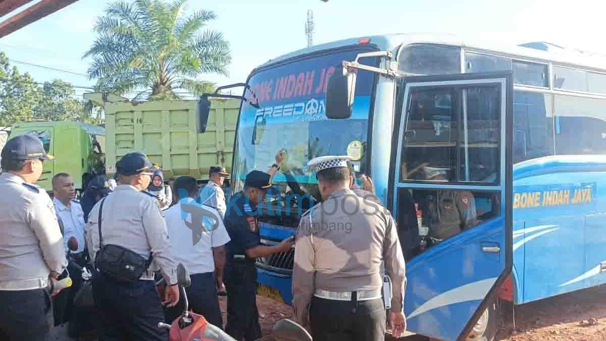 Jelang Libur Lebaran 1445 H, Dishub Kutim Melakukan Inspeksi Keselamatan Kendaraan Umum
