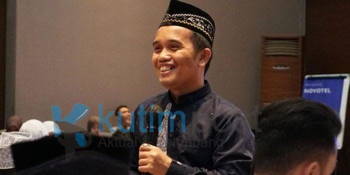 ustaz-nur-maulana-pandu-jamaah-manasik-umrah-termasuk-ingatkan-5-rukun-yang-harus-dilaksanakan_f100837.jpg