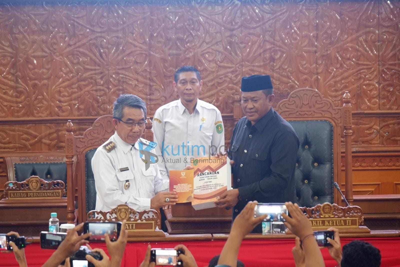 81991494-cde3-49a3-994d-f0189c440db5