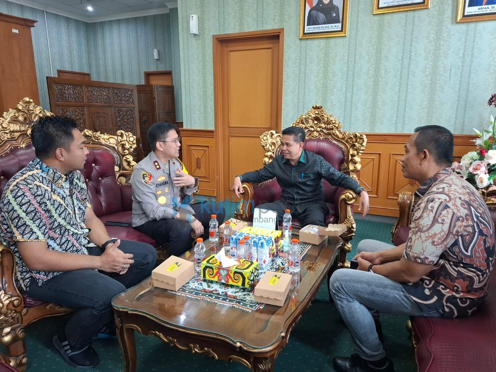 218deb33-a415-4cba-908a-561b5bcddd89