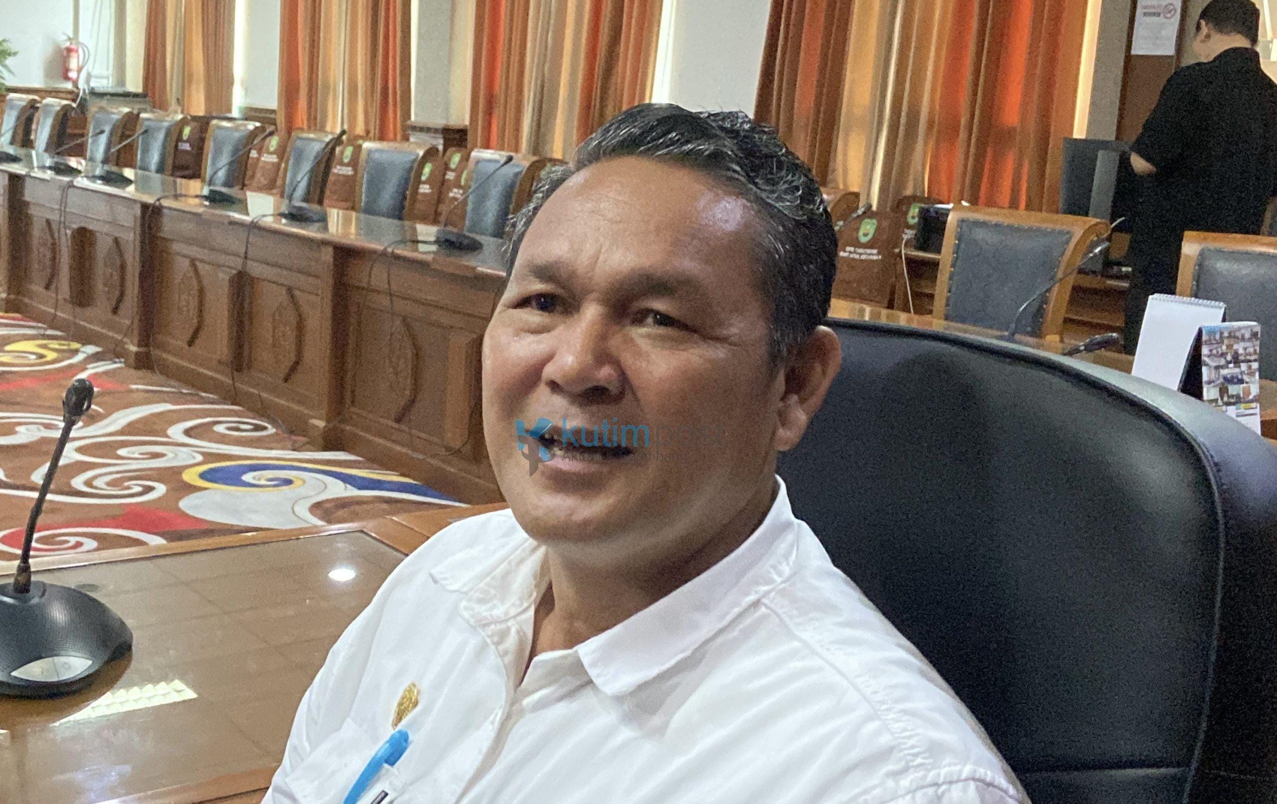 Anggota DPRD Kutim Yan