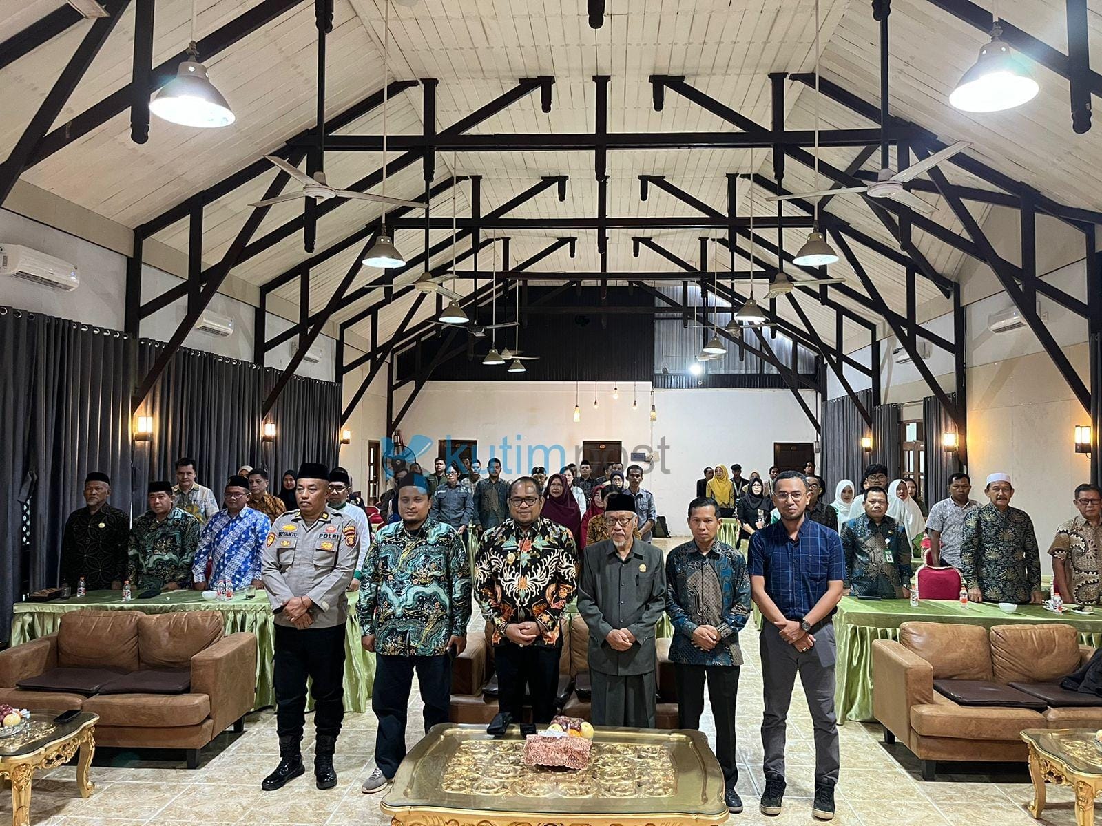 93023e66-d19e-4ef0-b196-70f67d3bc1a8