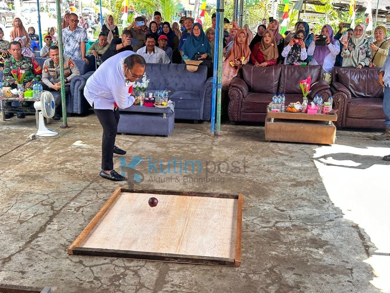 Kasmidi Hadiri Peringatan Hari Jadi Desa Sempayau Ke-51