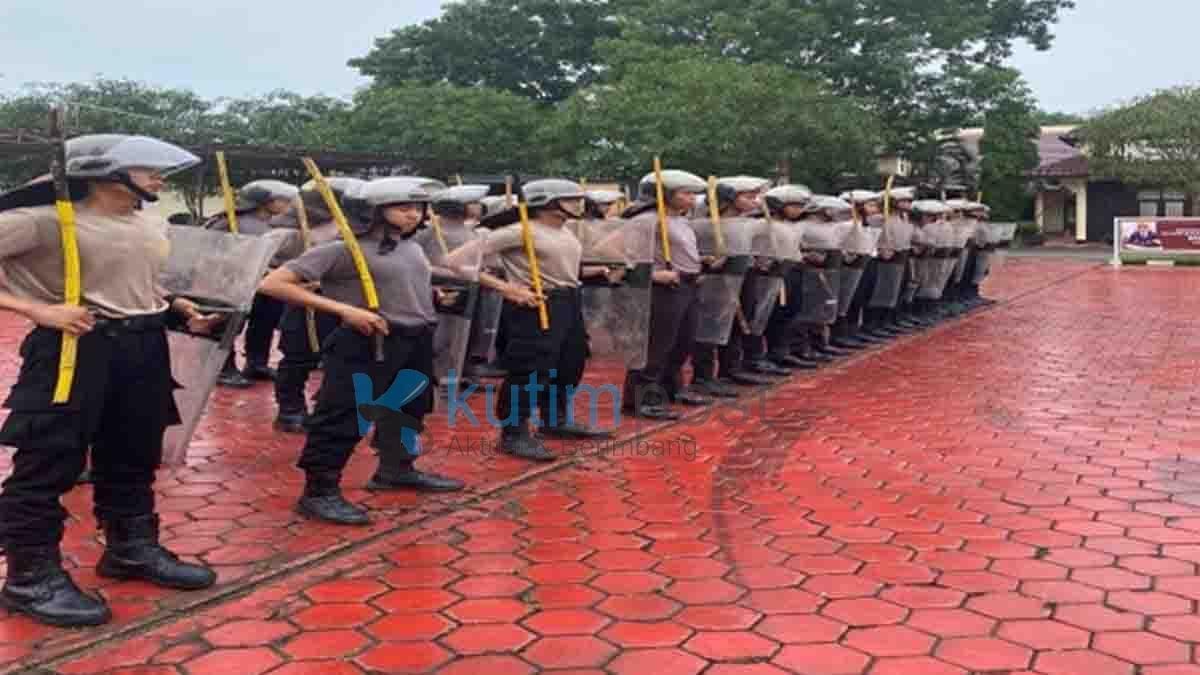 Sat Samapta Polres Kutai Timur Mempersiapkan Jelang Pilkada Dengan Gelar Latihan Dalmas