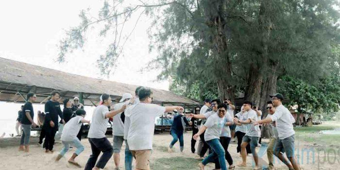 Refleksi Kebahagiaan Keluarga Besar AJKT