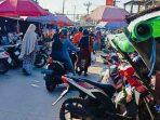 Pasar Ramadan Sangatta di Banjiri Masyarakat Cari Takjil Pasar Ramadan Sangatta di Banjiri Masyarakat Cari Takjil