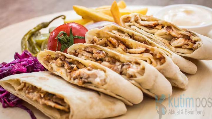 Attachment for Rekomendasi Kuliner Dubai dari Jajanan Kaki Lima hingga Matcha