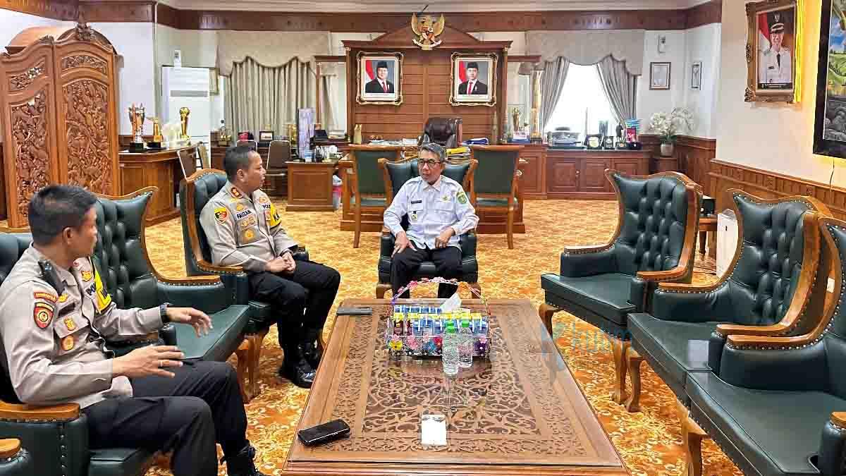 Perkuat Sinergitas, Kapolres Kutim Silaturahmi Dengan Bupati