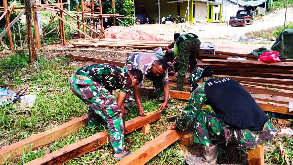 TMMD Kodim 0909 Kutim Wujudkan Air Bersih di Teluk Pandan