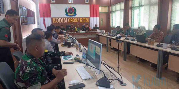 Dandim 0909 Kutai Timur Paparkan Kegiatan TMMD 125 ke Tim Wasev Dandim 0909 Kutai Timur Paparkan Kegiatan TMMD 125 ke Tim Wasev