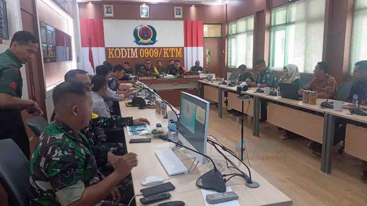 Dandim 0909 Kutai Timur Paparkan Kegiatan TMMD 125 ke Tim Wasev