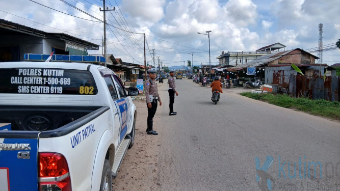 Unit Turjawali Sat Lantas Polres Kutim Gelar Patroli Siang Unit Turjawali Sat Lantas Polres Kutim Gelar Patroli Siang