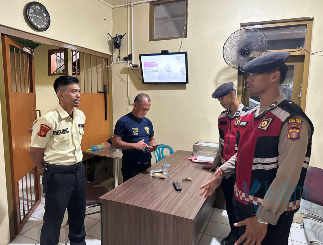 Sat Samapta Polres Kutai Timur Gelar Patroli Di Kantor Patka Swarga Bara Sat Samapta Polres Kutai Timur Gelar Patroli Di Kantor Patka Swarga Bara