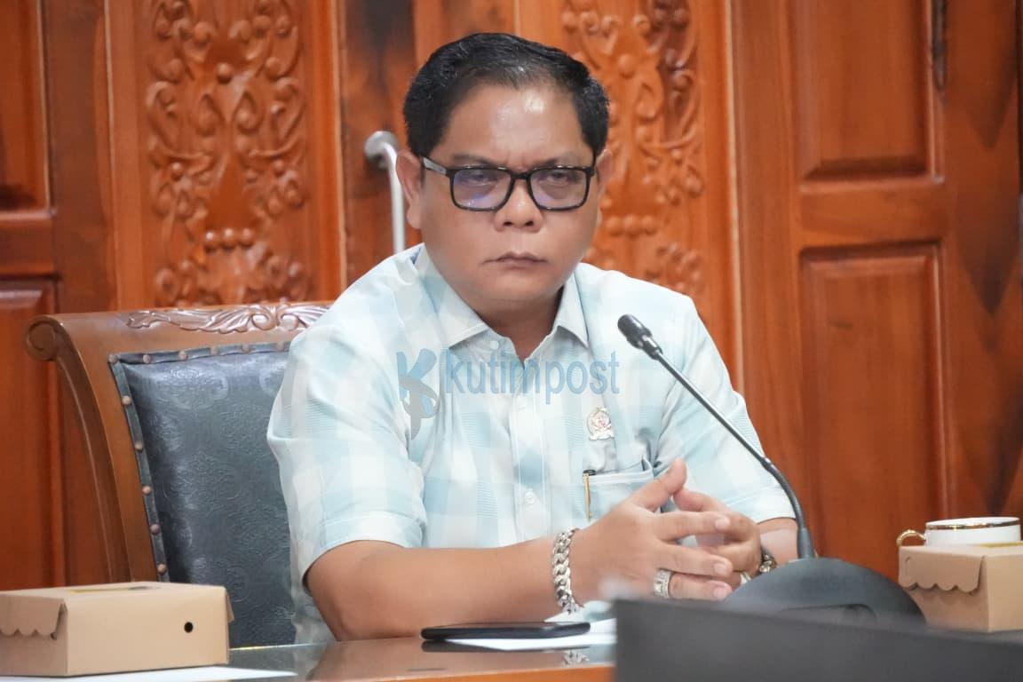 6a61d976-5f52-4008-9a97-6f4a740fb6b7