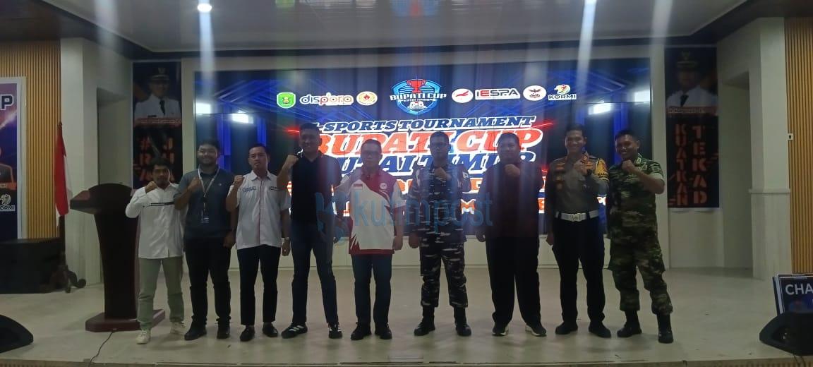 87b6054e-4f48-4e54-99fe-00a35ff2e5ca