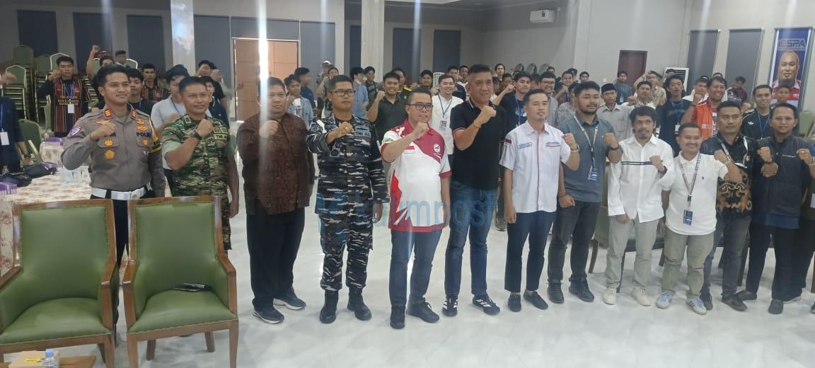 948f79fd-db04-4193-a3e9-406f093f8fce