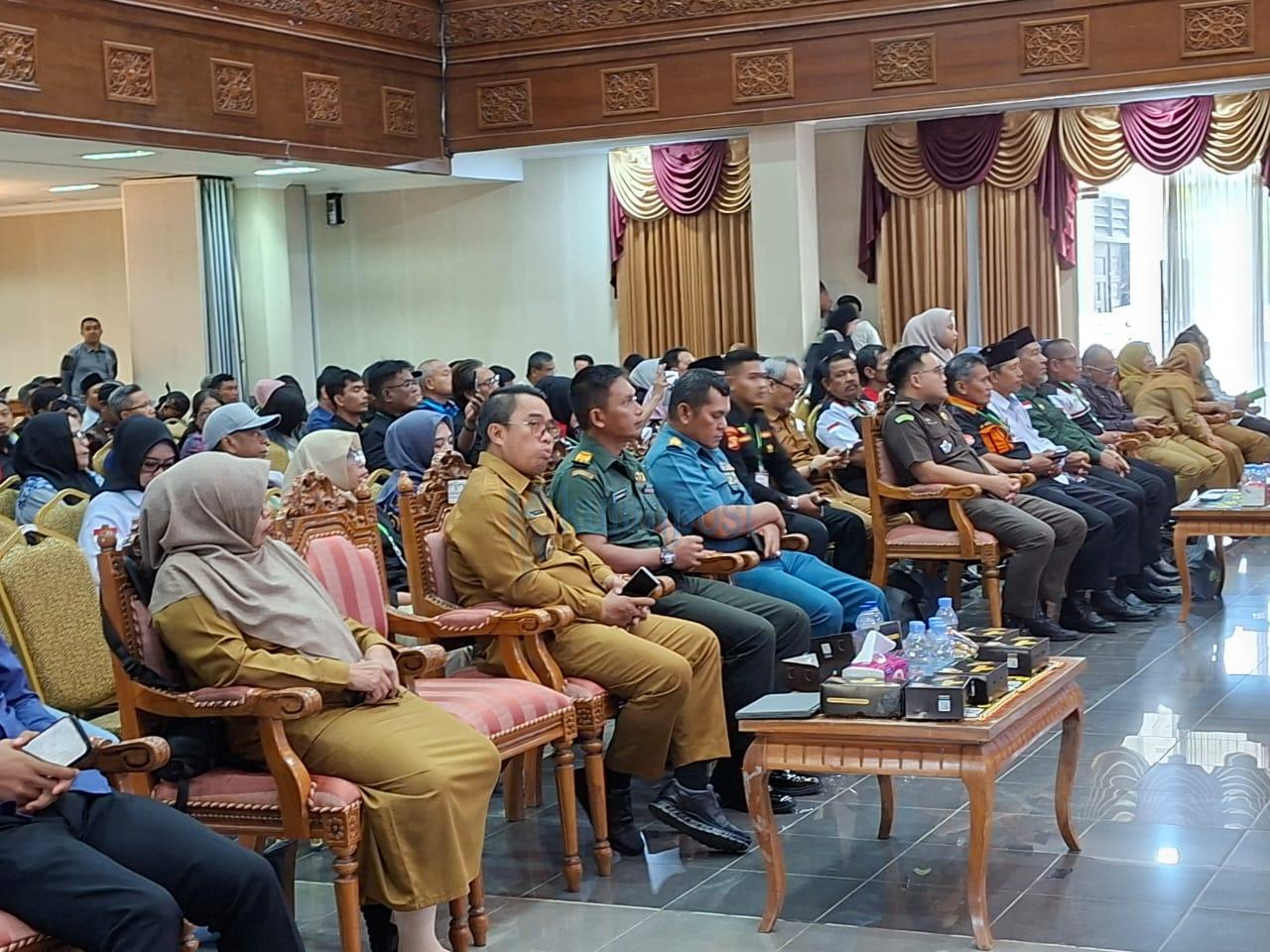 abbb2461-f7aa-41b8-a7e2-af4315a0e75c