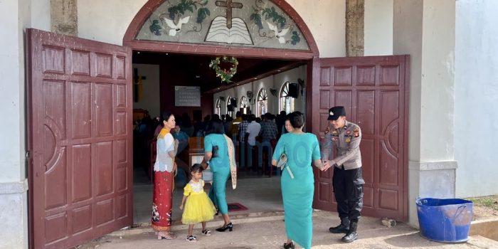 Pastikan Kenyamanan Jemaat, Polsek Bengalon Laksanakan Patroli Gereja Pastikan Kenyamanan Jemaat, Polsek Bengalon Laksanakan Patroli Gereja