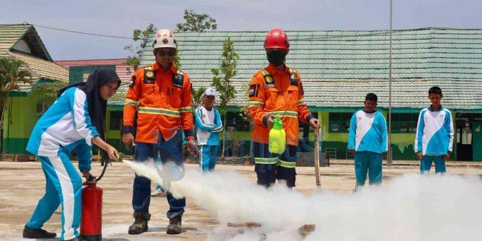 Dari Sekolah ke Dunia Kerja Menanam Budaya K3LH Lewat Program Safe School 1 Dari Sekolah ke Dunia Kerja Menanam Budaya K3LH Lewat Program Safe School 1