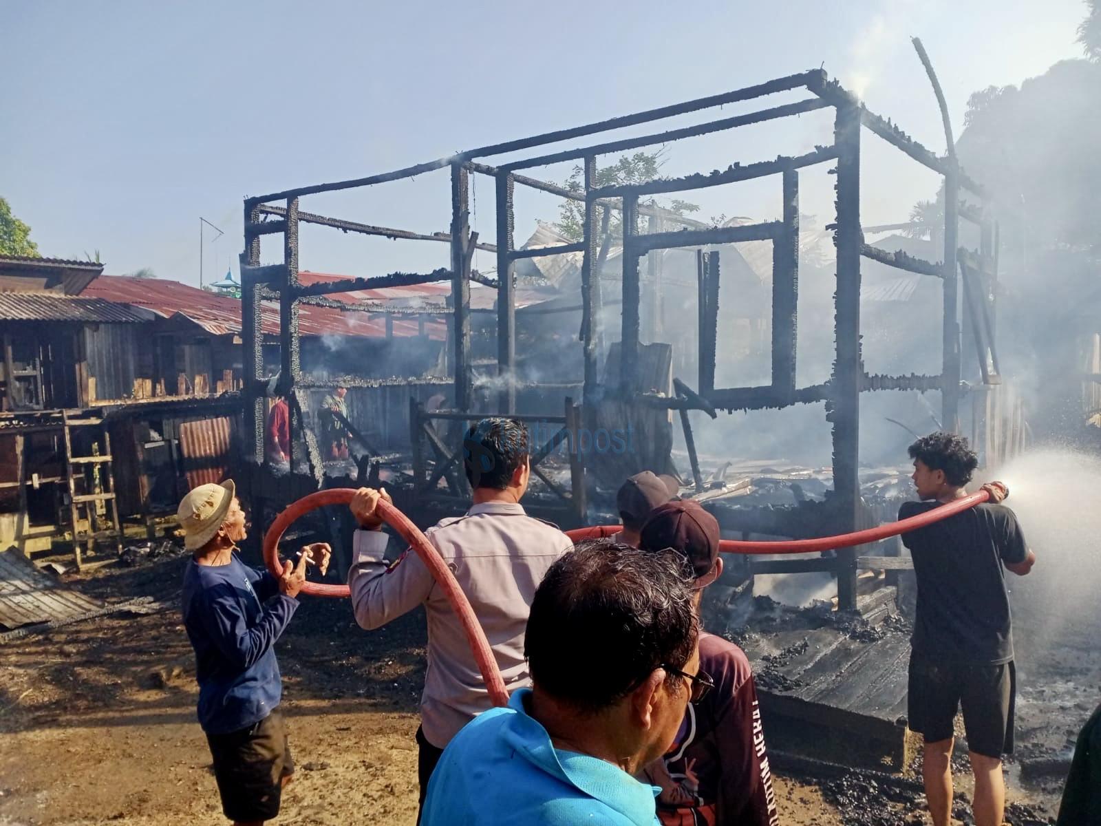 Polisi Tangani Kebakaran Rumah di Mawai Indah, Tidak Ada Korban Jiwa Polisi Tangani Kebakaran Rumah di Mawai Indah, Tidak Ada Korban Jiwa