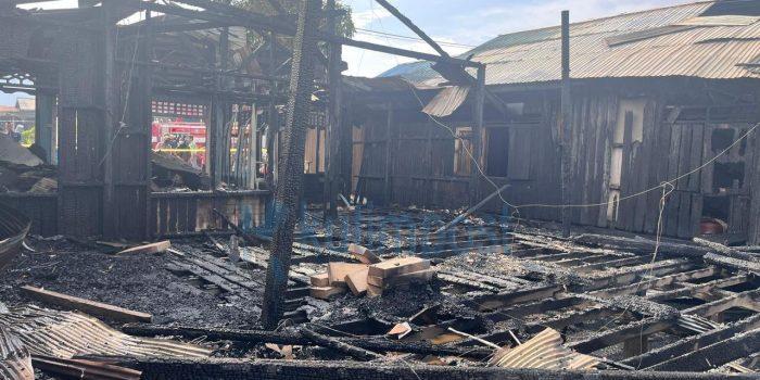 Kebakaran 3 Rumah di Bengalon Kutim, Diduga Korsleting