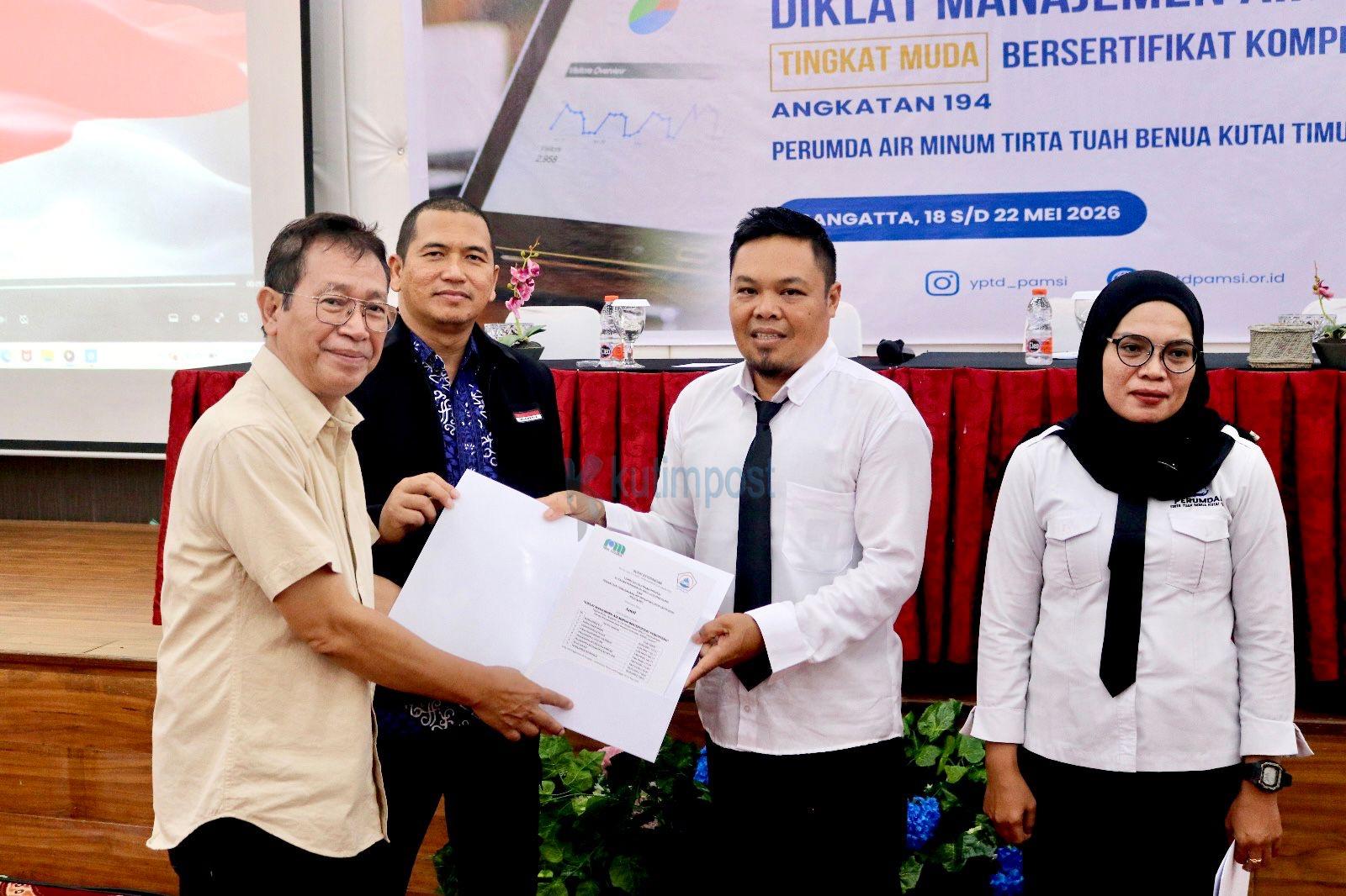 Pegawai TTB Kutim Bersertifikat, Layanan Air Dipacu