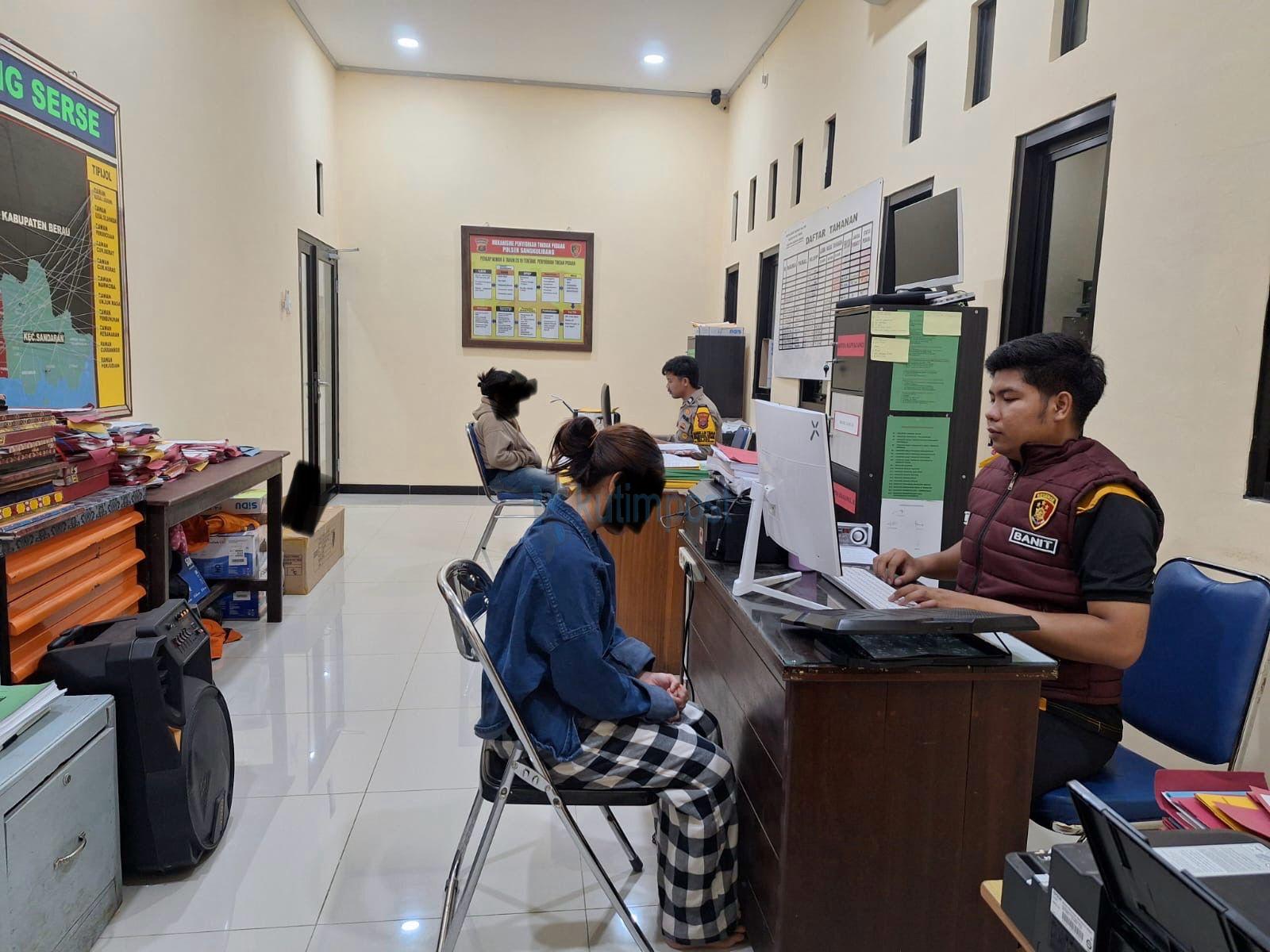 Polisi Amankan Dua Wanita Terkait Dugaan Prostitusi Online di Sangkulirang