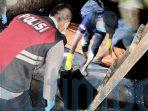 Heboh Penemuan Mayat di Gang Al Maarif, Polres Kutim Telusuri Identitas dan Penyebab Kematian Heboh Penemuan Mayat di Gang Al Maarif, Polres Kutim Telusuri Identitas dan Penyebab Kematian