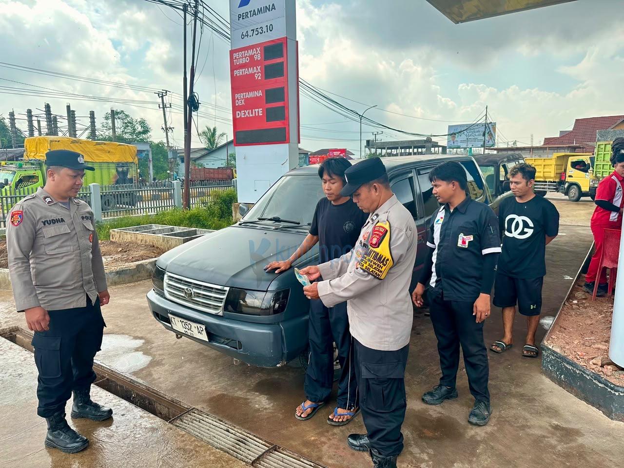 Polsek Sangatta Utara Perketat Pengawasan SPBU, Kendaraan Mati Pajak Jadi Sorotan