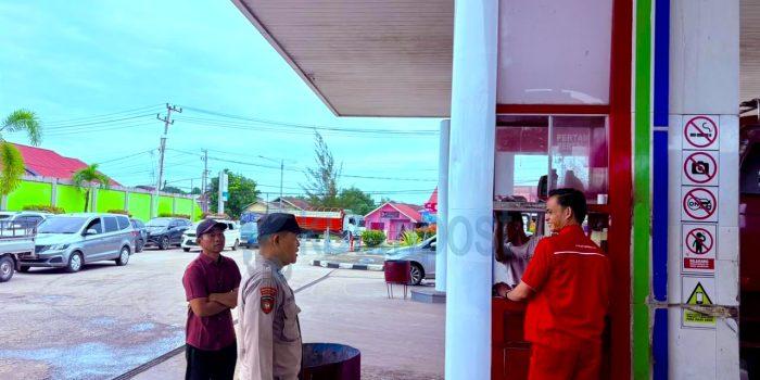 Cek SPBU, Polsek Sangatta Utara Pastikan Stok BBM Aman