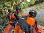 Tim SAR Gabungan Temukan Korban Terseret Arus Sungai Melenyu 2, Polsek Muara Wahau Apresiasi Sinergi Pencarian Tim SAR Gabungan Temukan Korban Terseret Arus Sungai Melenyu 2, Polsek Muara Wahau Apresiasi Sinergi Pencarian