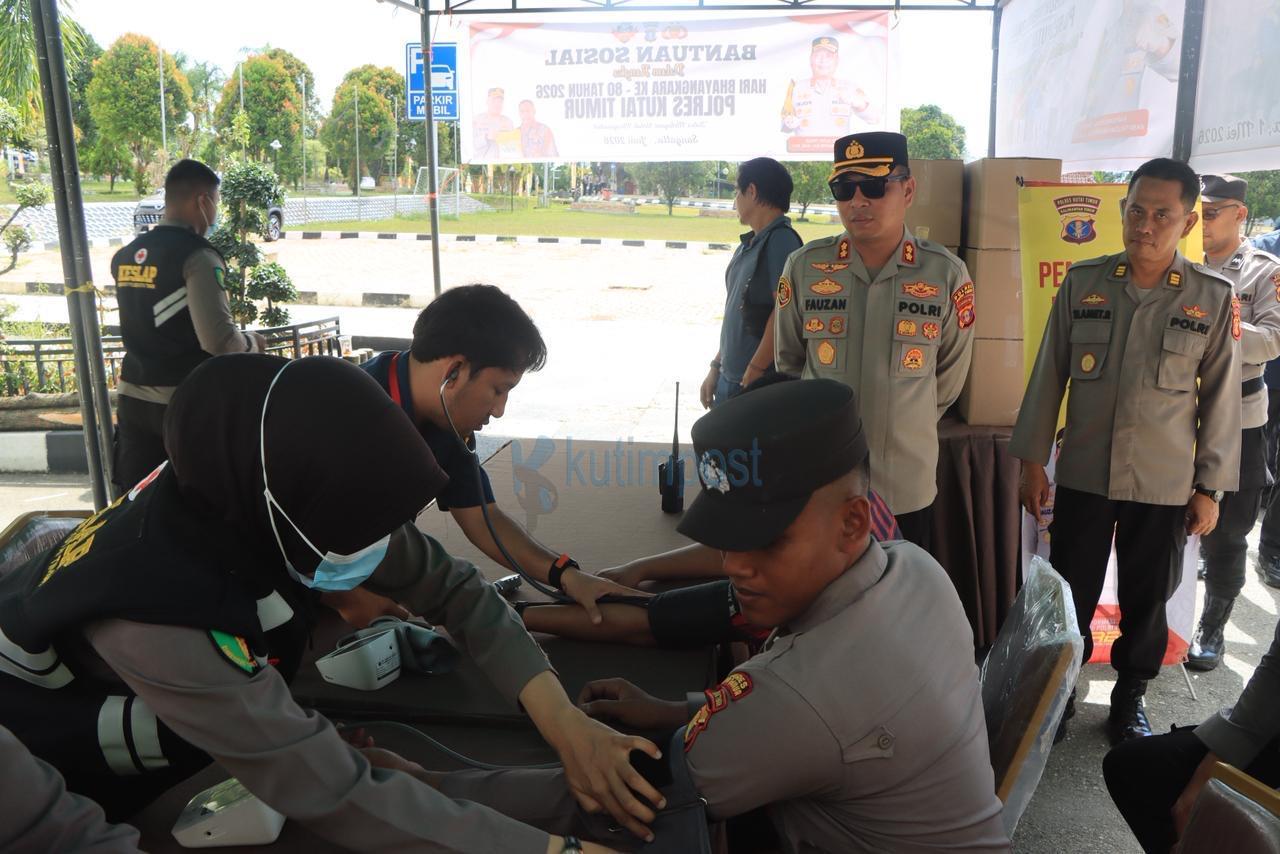 Aksi Nyata May Day, Kapolres Kutim Turun Langsung Gelar Bakti Kesehatan Aksi Nyata May Day, Kapolres Kutim Turun Langsung Gelar Bakti Kesehatan