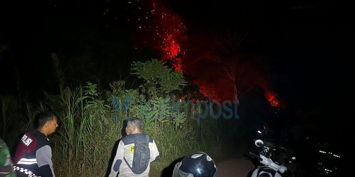 Api Karhutla Mencapai 10 Hektare, Petugas Gabungan Berjibaku Selamatkan Gardu PLN Sangatta