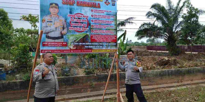 Polsek Sangatta Utara Pasang Lima Spanduk Stop Karhutla di Sejumlah Titik