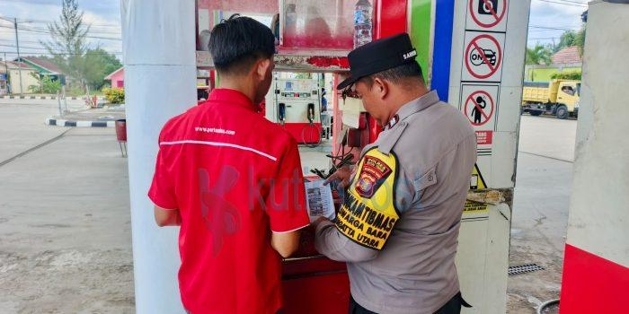 Polsek Sangatta Utara Cek SPBU, Banyak Kendaraan Ternyata Mati Pajak
