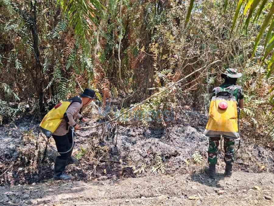 Polsek Sangatta Utara Tangani Karhutla di Sangatta Selatan, Api Padam Setelah 1 Jam